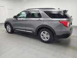 Used 2023 Ford Explorer XLT image 3