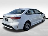 Used 2021 Toyota Corolla LE image 5