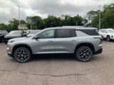 New 2025 Chevrolet Traverse High Country image 4
