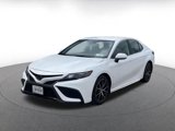 Used 2024 Toyota Camry SE image 5