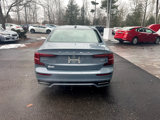 Used 2022 Volvo S60 B5 Momentum w/ Premium Package image 4