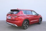 Used 2024 Mitsubishi Outlander SEL image 2