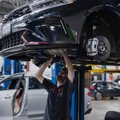 Certified 2025 Kia Carnival SX Prestige image 3
