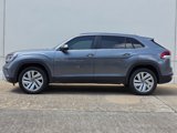 Used 2022 Volkswagen Atlas Cross Sport SE image 2