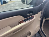Used 2007 Chevrolet Suburban LT image 5