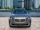Used 2024 BMW X5 xDrive50e w/ Executive Package image 2