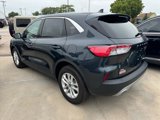 Used 2022 Ford Escape SE image 4