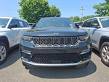 Used 2023 Jeep Grand Cherokee Summit w/ Luxury Tech Group V image 2