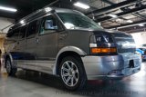 Used 2017 Chevrolet Express 2500 Extended image 4