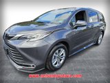 New 2025 Toyota Sienna Limited image 3