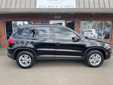 Used 2017 Volkswagen Tiguan S image 2
