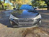 Used 2019 Hyundai Elantra SE image 2
