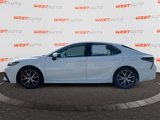 Used 2023 Toyota Camry SE image 2
