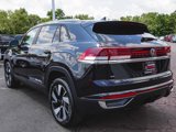 Used 2025 Volkswagen Atlas Cross Sport SE image 5