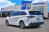 Used 2023 Toyota Sienna LE image 4