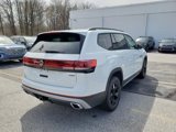 New 2025 Volkswagen Atlas Peak Edition SE image 4