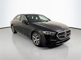 Used 2024 Mercedes-Benz E 350 4MATIC Sedan image 3