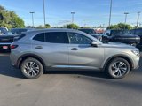 Used 2023 Buick Envision Essence image 5