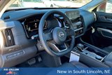 New 2025 Nissan Pathfinder Platinum image 6