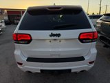 Used 2015 Jeep Grand Cherokee Altitude image 4