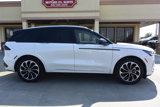 Used 2024 Lincoln Nautilus Reserve w/ Equipment Group 202A image 6
