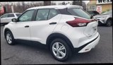 Used 2021 Nissan Kicks S image 3