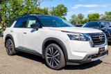 New 2025 Nissan Pathfinder Platinum image 3