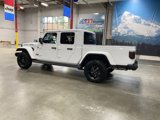 Used 2025 Jeep Gladiator Sport image 3