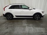 Used 2025 Kia Niro EX image 2