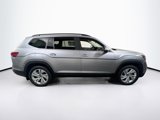 Used 2023 Volkswagen Atlas SE image 4