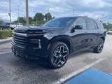 New 2025 Chevrolet Traverse High Country image 3