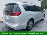 Certified 2023 Chrysler Pacifica Limited image 3