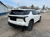 New 2025 Chevrolet Traverse RS image 3