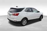 Used 2018 Chevrolet Equinox LT image 3
