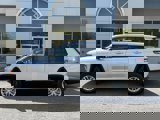 New 2025 Jeep Grand Cherokee L Laredo w/ Luxury Tech Group I image 2