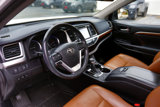Used 2018 Toyota Highlander Limited Platinum image 4
