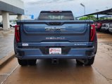New 2025 GMC Sierra 3500 Denali Ultimate image 4