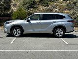 Used 2024 Toyota Highlander LE image 2