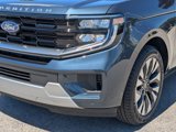 New 2025 Ford Expedition Platinum image 2