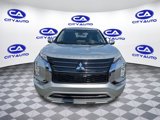 Used 2024 Mitsubishi Outlander SE image 3