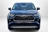 Used 2024 Toyota Highlander Platinum image 3