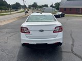 Used 2017 Ford Taurus SE image 4