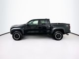 Used 2025 Toyota Tacoma TRD Off-Road image 4