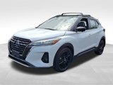 Used 2021 Nissan Kicks SR image 3