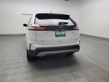 Used 2023 Ford Edge SEL image 6