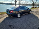 Used 2012 Toyota Camry L image 6