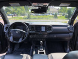 Used 2022 Toyota Tacoma TRD Off-Road image 4
