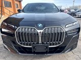 Used 2024 BMW 750e xDrive w/ Premium Package image 3