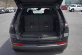 New 2025 Jeep Grand Cherokee L Laredo image 5