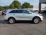 Used 2019 Kia Sorento L image 4